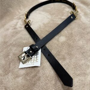 Chic Black and Gold Women's Belt Made in Italy 🇮🇹 Genuine Leather NWT 🧲